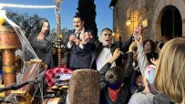 La Famiglia Addams per uno spettacolo musicale itinerante ed interattivo per Carnevale
